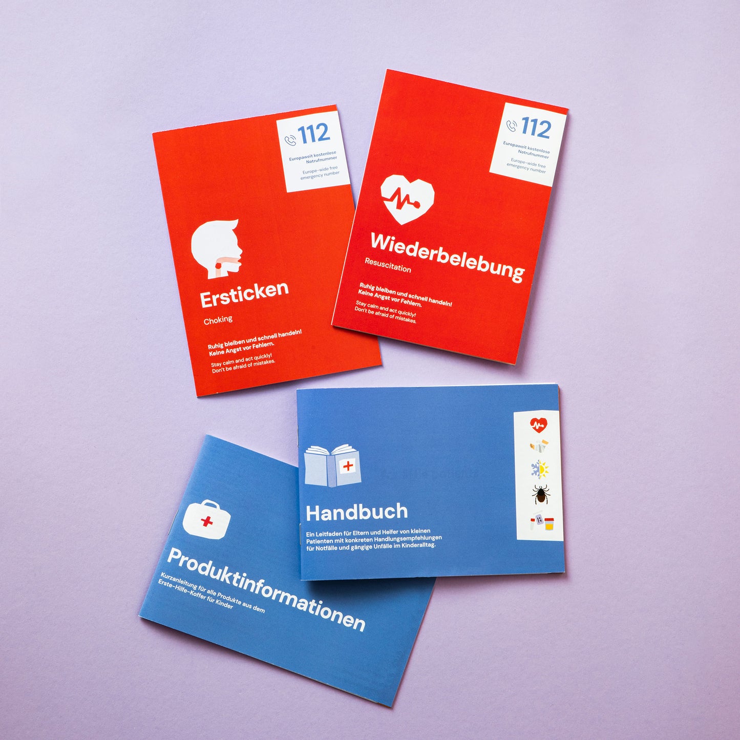 Enthalten Anleitungen zu Erstickungs- und Wiederbelebungsmaßnahmen, ein Handbuch für Eltern sowie Produktinformationen aus dem Leni’s Lab Erste-Hilfe-Set für Kinder. Leicht verständliche Notfallhilfen mit klaren Anweisungen und wichtigen Telefonnummern.
