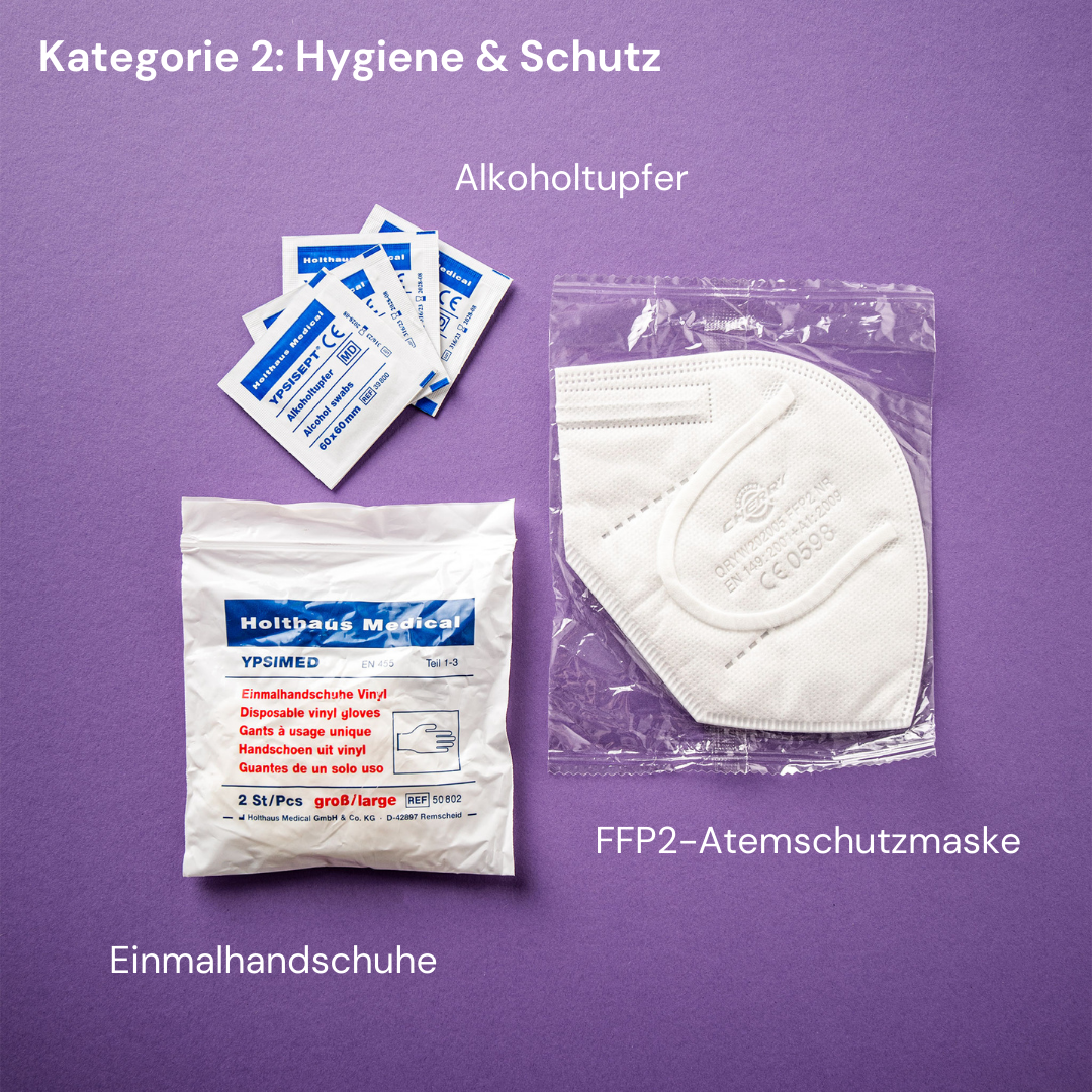 Hygiene- und Schutzartikel aus dem Leni’s Lab Erste-Hilfe-Set: Alkoholtupfer zur Desinfektion, Einmalhandschuhe aus Vinyl und eine FFP2-Atemschutzmaske mit CE-Zertifizierung. Ideal für den hygienischen Schutz in Notfallsituationen.